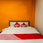 OYO 889 Edotel Amanah Hotel Syariah By Smk Muhammadiyah 1