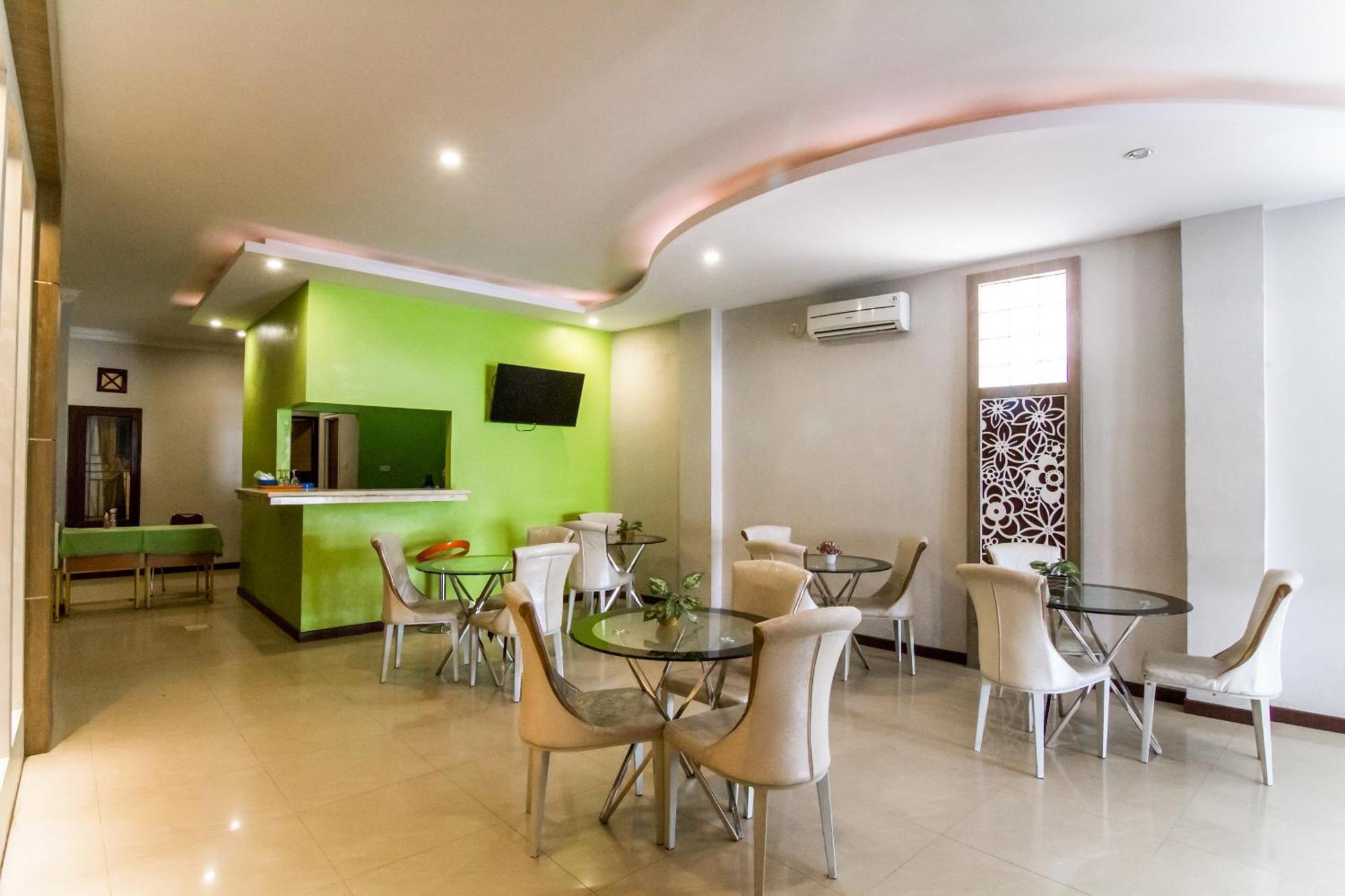 Hotel Oyo 889 Edotel Amanah Syariah By Smk Muhammadiyah 1