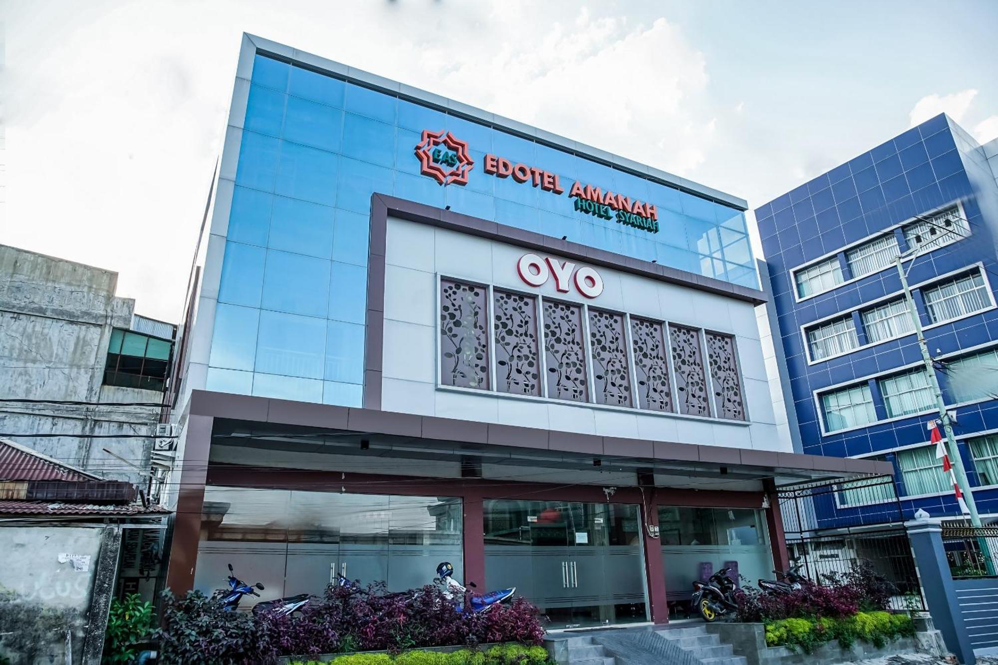 Oyo 889 Edotel Amanah Syariah By Smk Muhammadiyah 1 Pekanbaru